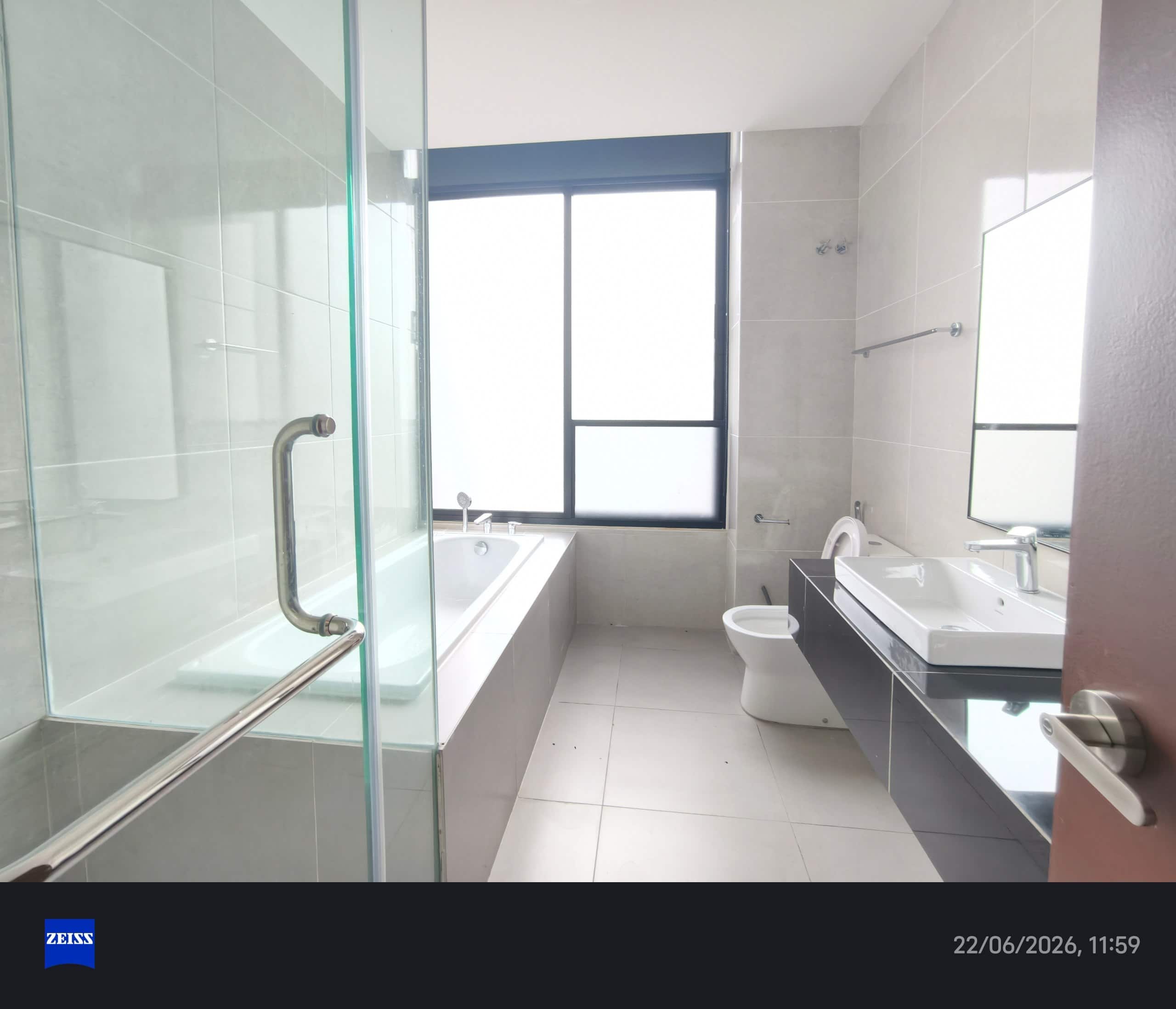 2-Storey Superlink Aurora Resort Villas 10