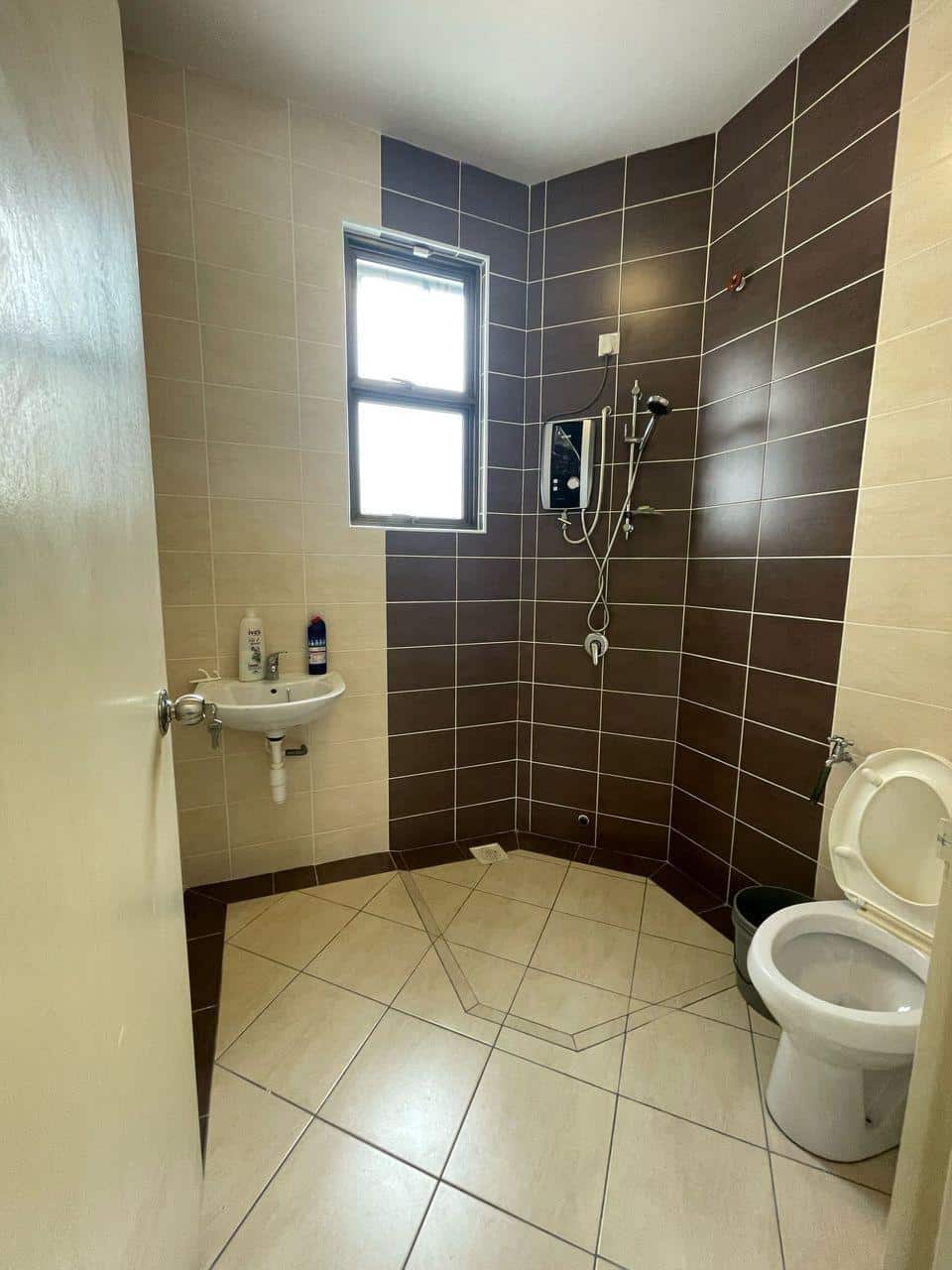 3-Storey Semi-D Mont Callista @ Taman Pulai Bayu 8