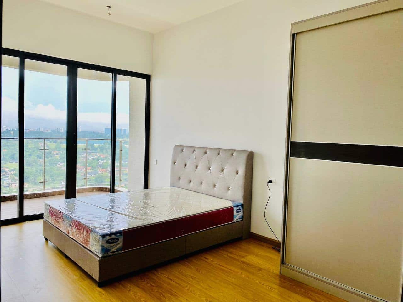 Master Room Country Garden Danga Bay 4