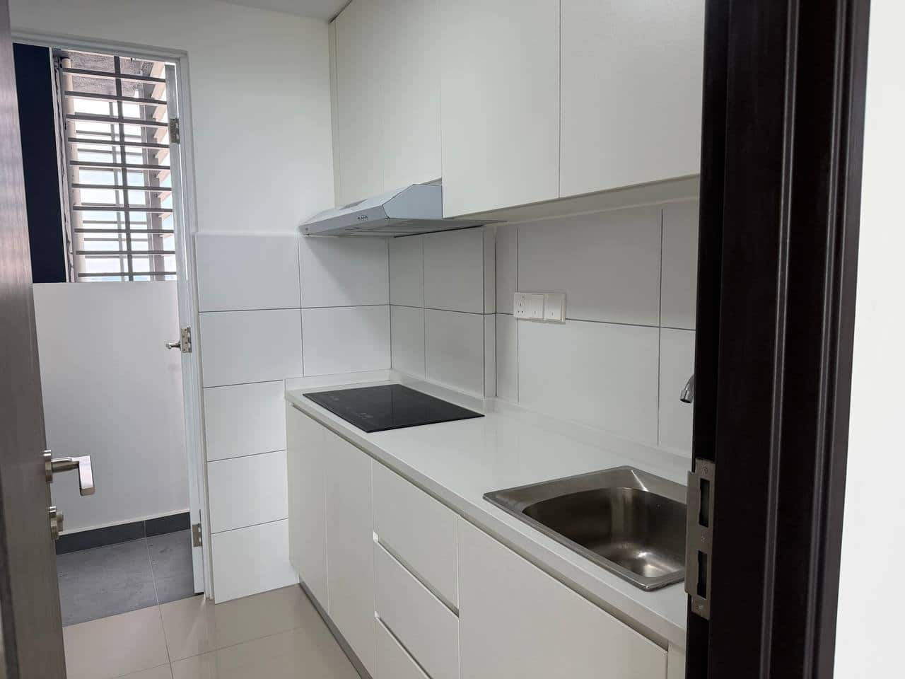 Condo MBW Bay 3