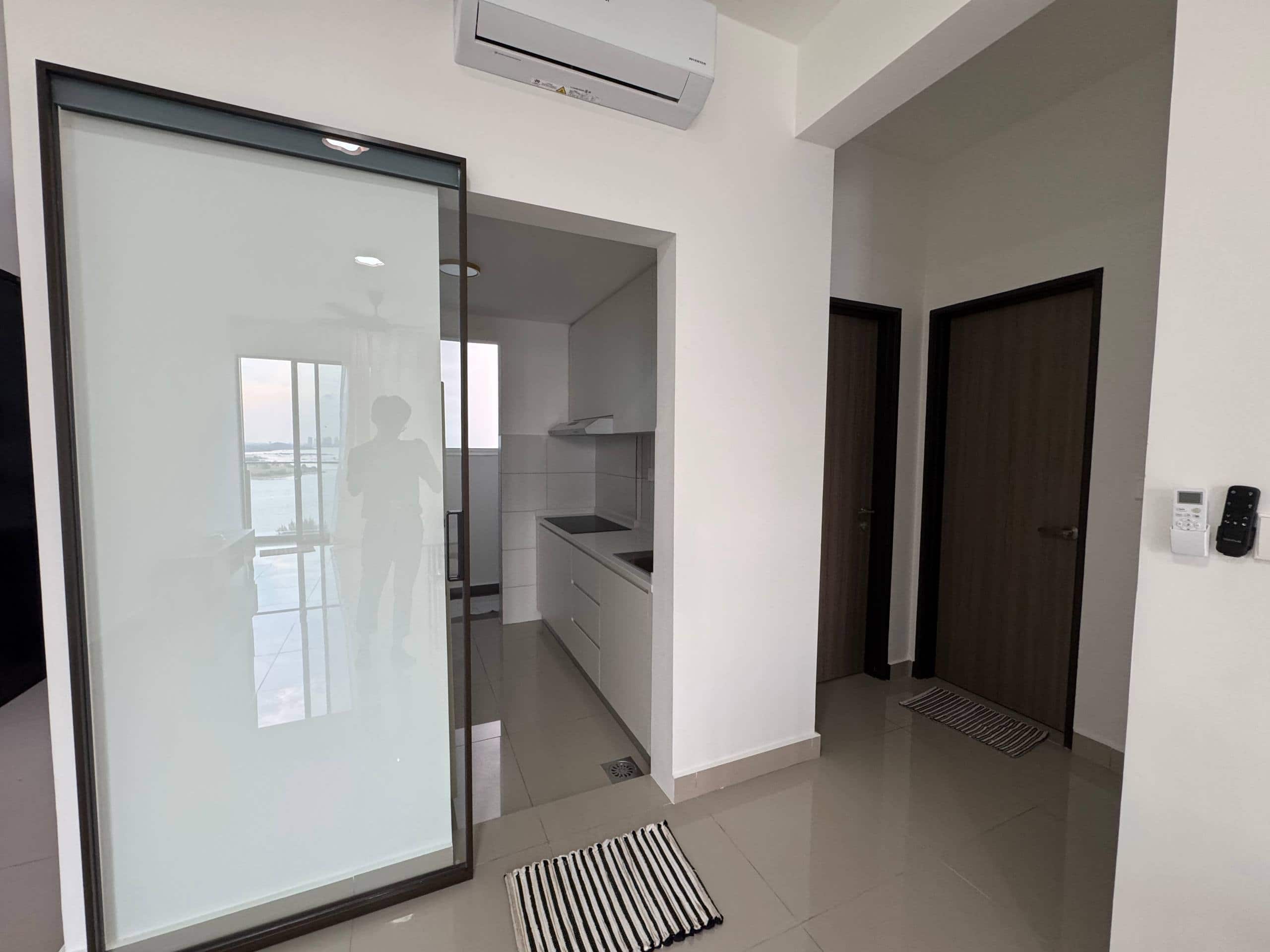 Tower 7 MBW Bay-Florian Residence Vista Tiara 1 3