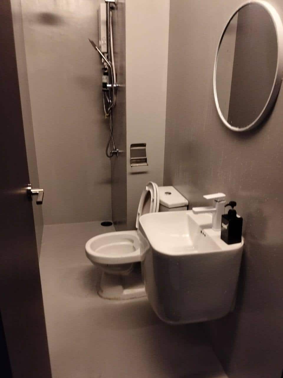Condominium Space Residency 4
