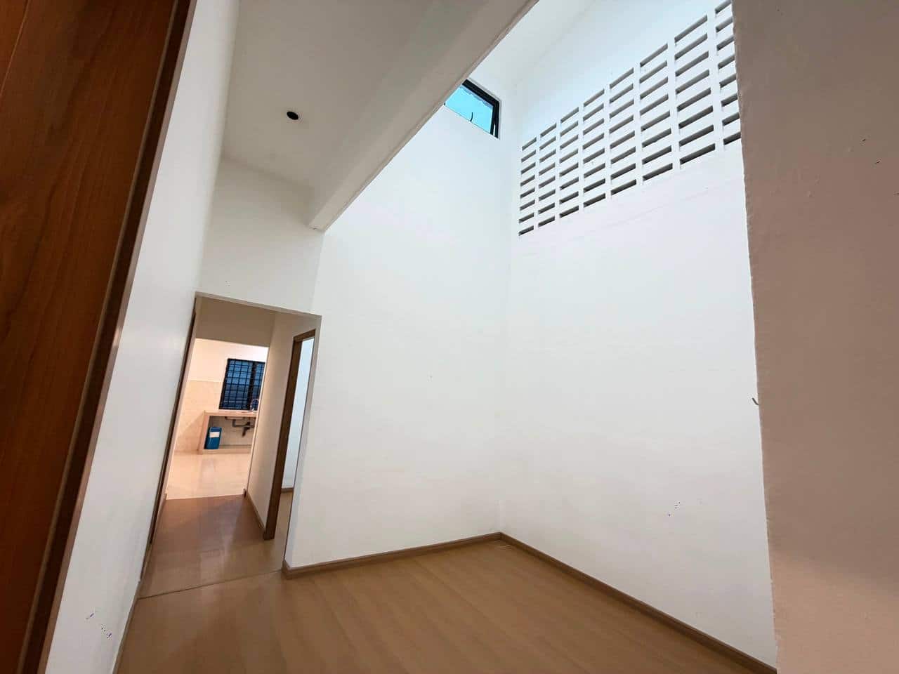 House Jalan Sutera 2