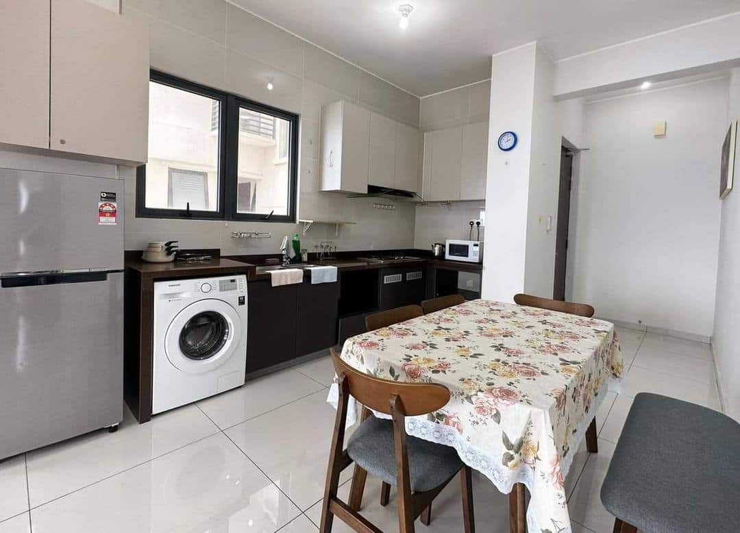 Condo Amberside Country Garden Danga Bay 9