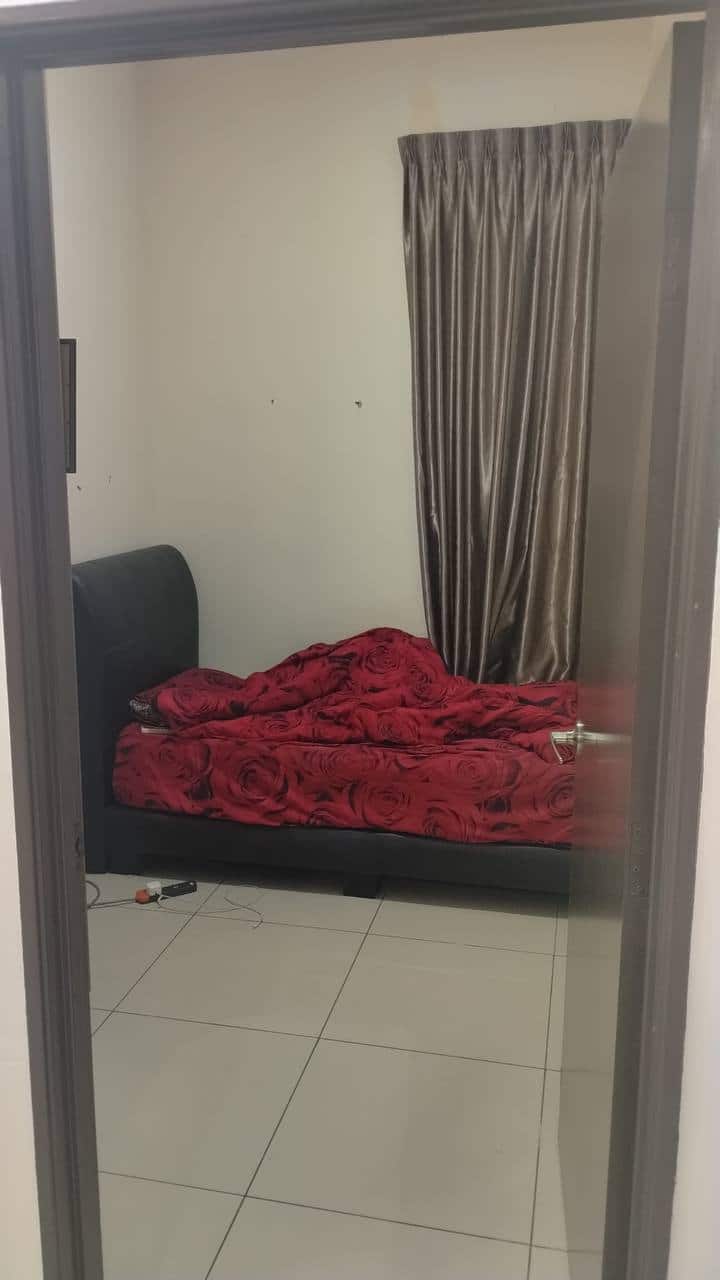 Condo Larkin 8
