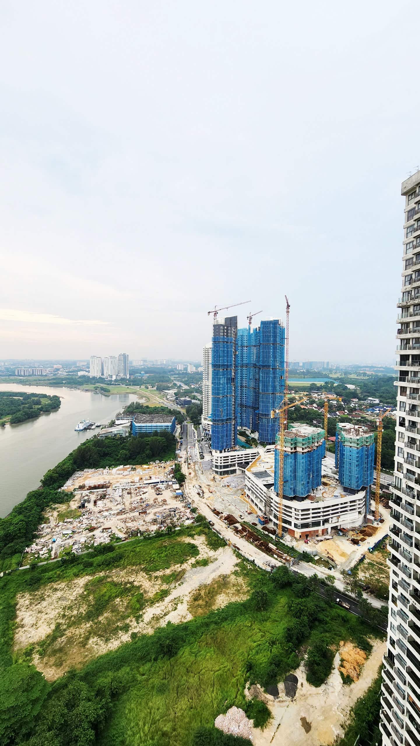 Condo Danga Bay 3