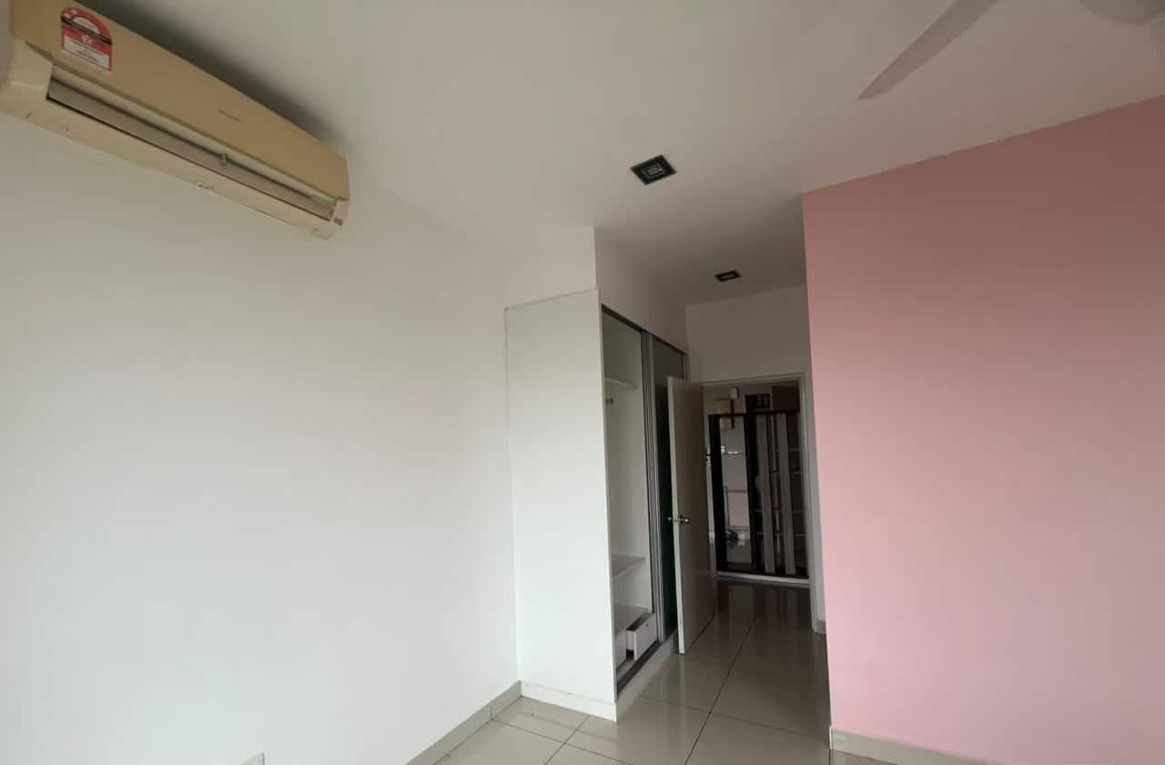 Condo Tampoi 5
