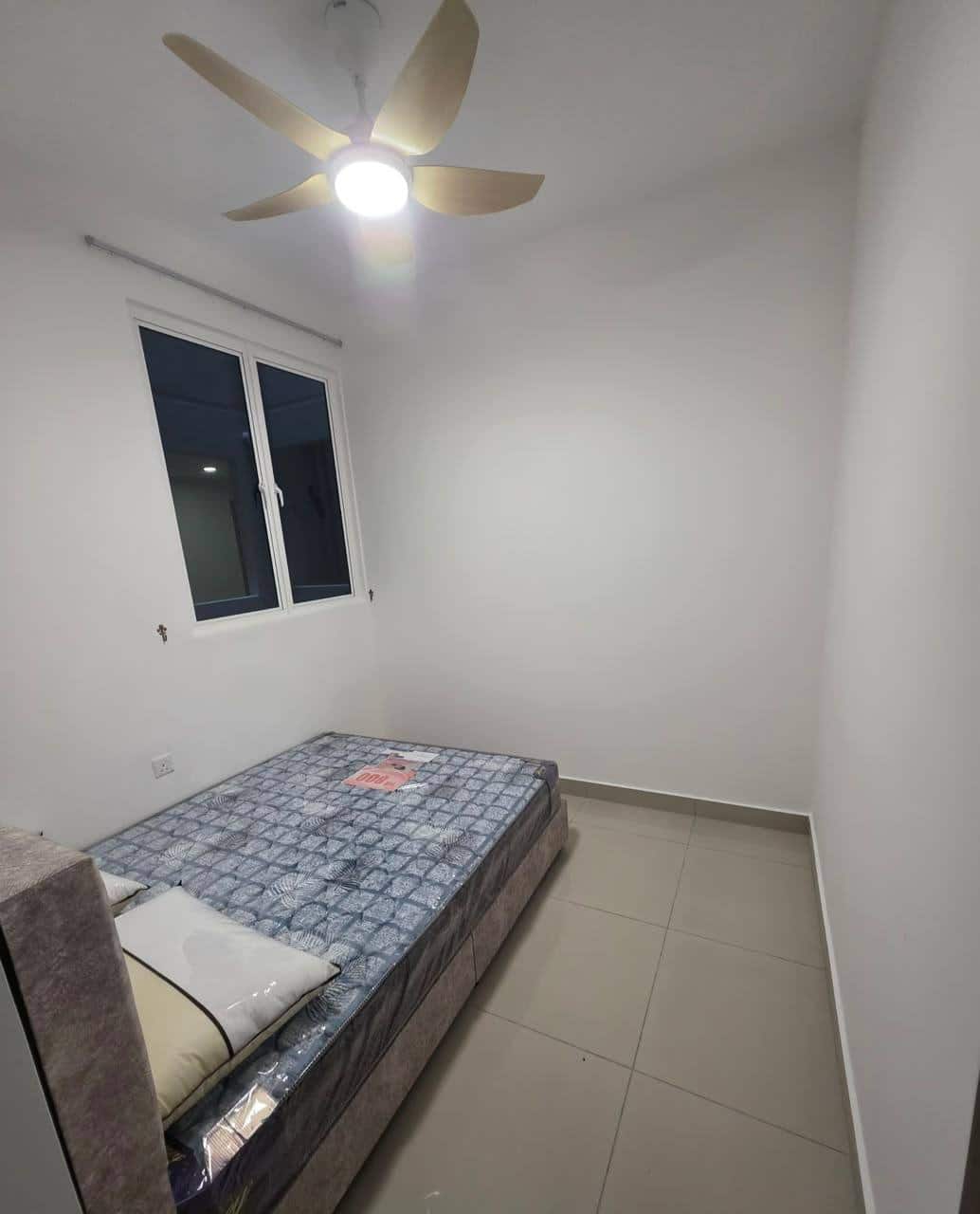 Condominium Trellis Residence 3