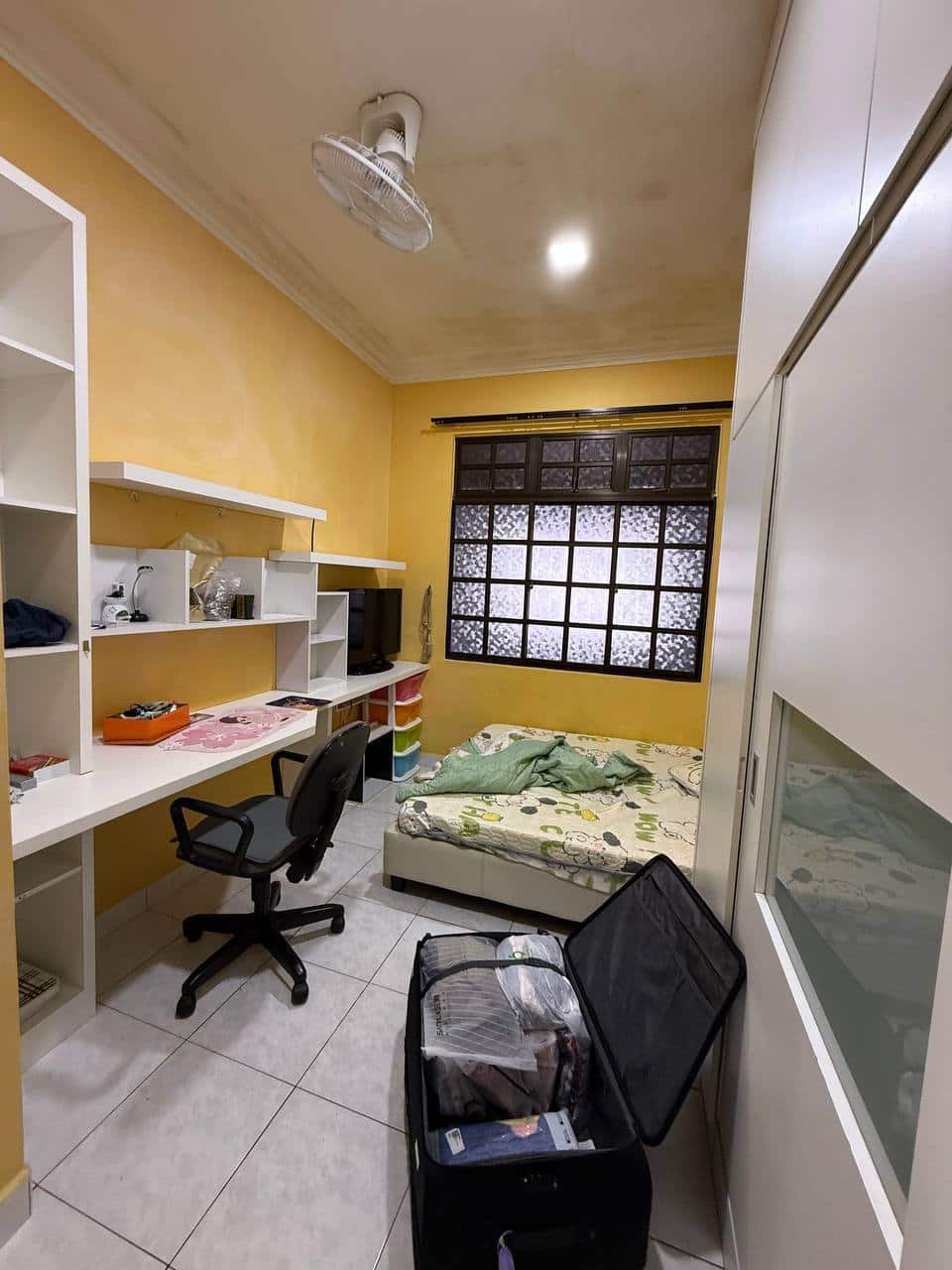 1.5 Storey terrace house Taman Pelangi Indah 6