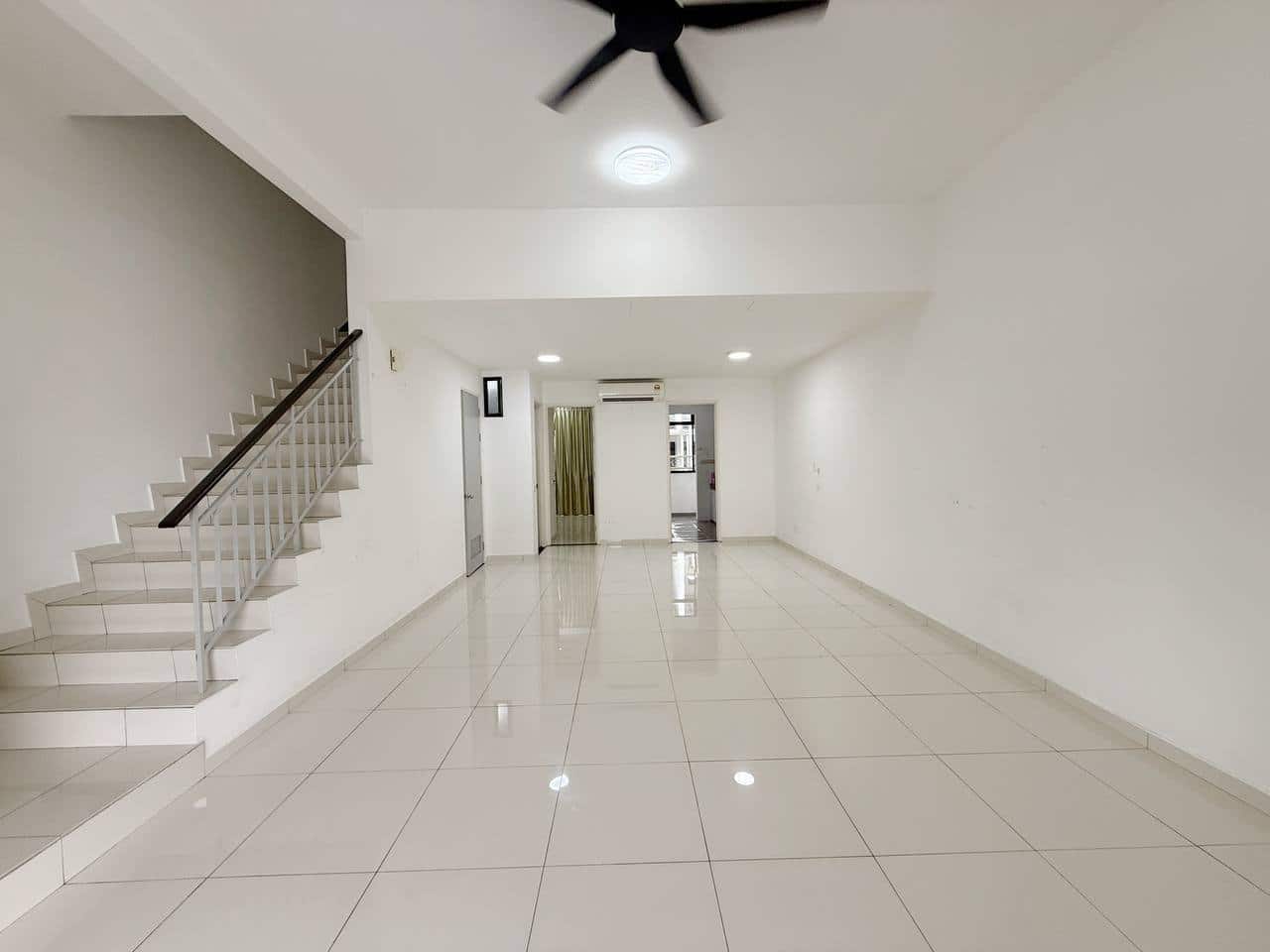 Double Storey Terrace Eco Summer 2
