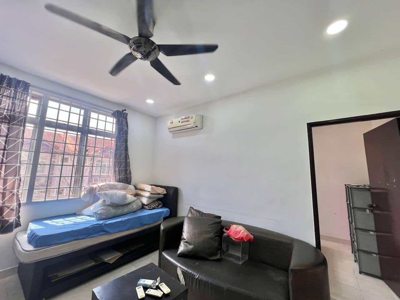 Double Storey Townhouse Nusavilla 4