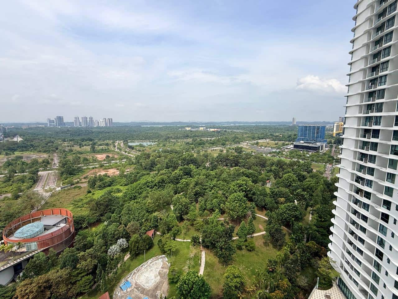 Apartment Macrolink Medini 4