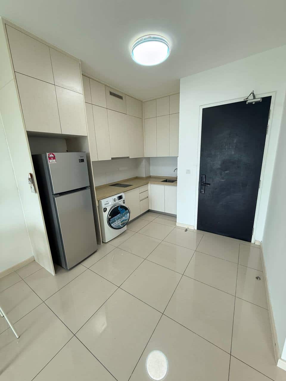 Apartment Macrolink Medini 3