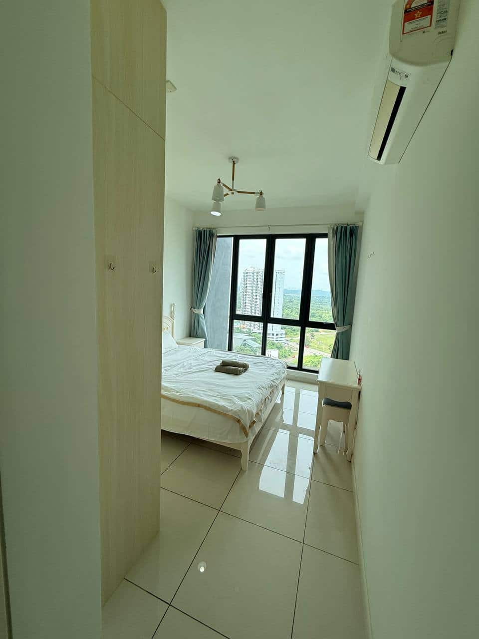 Condo Elysia Park Residence 3