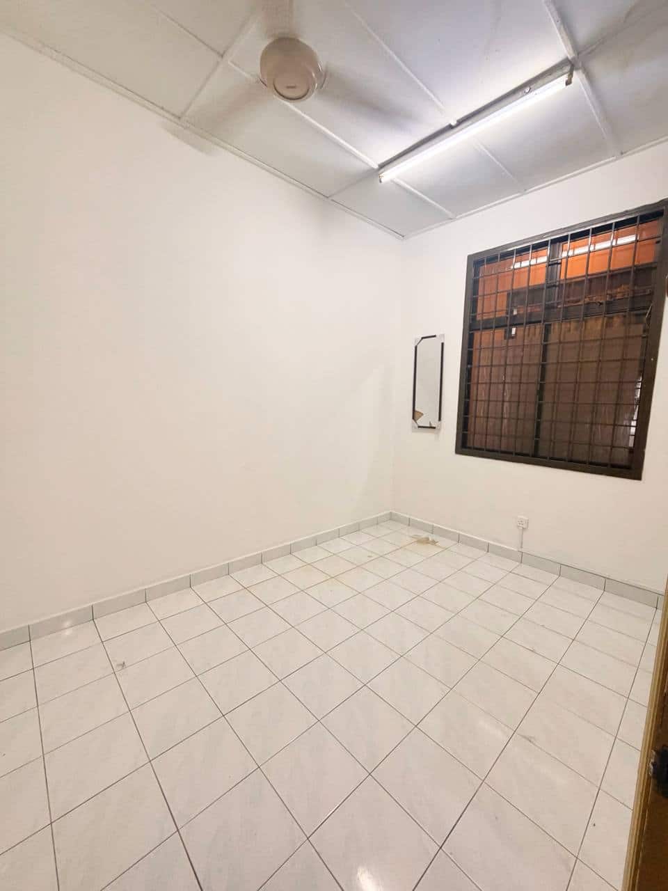 1.5 Storey Terrace House Taman Perling 5