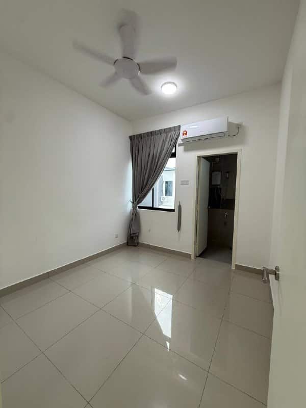 Double Storey Terrace House Adda Heights 4