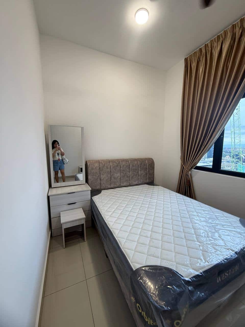 Condo Meldrum Height 7