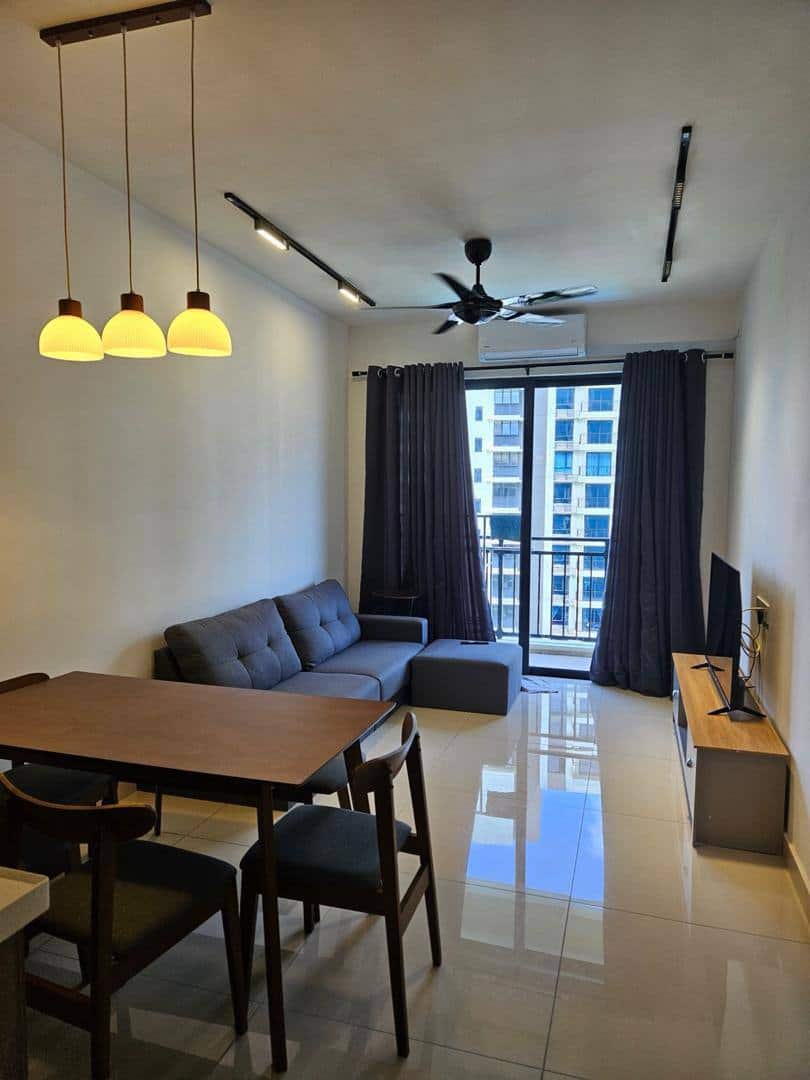 Condominium Tampoi 2