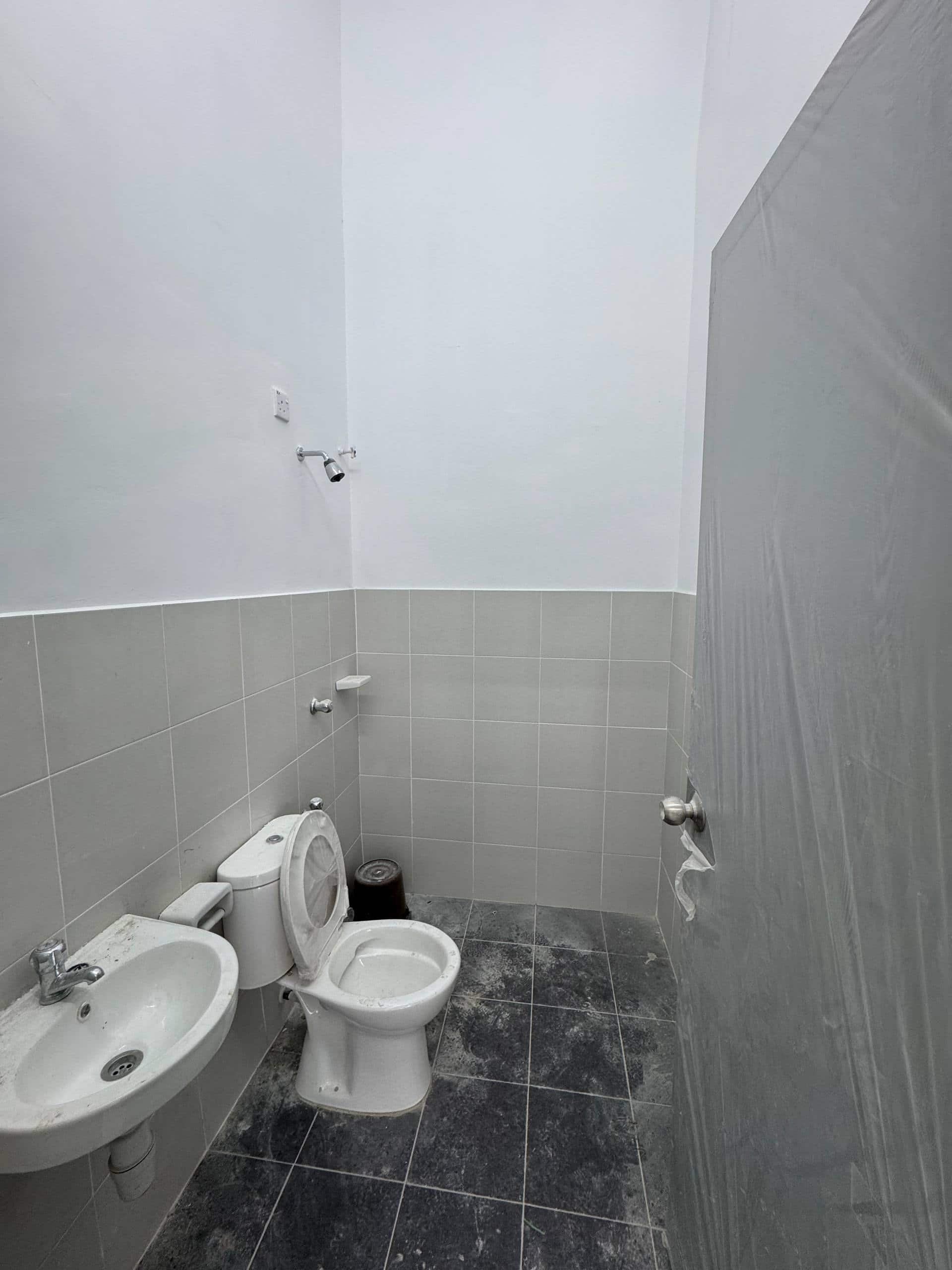 Double storey terrace house Pulai Mutiara 9