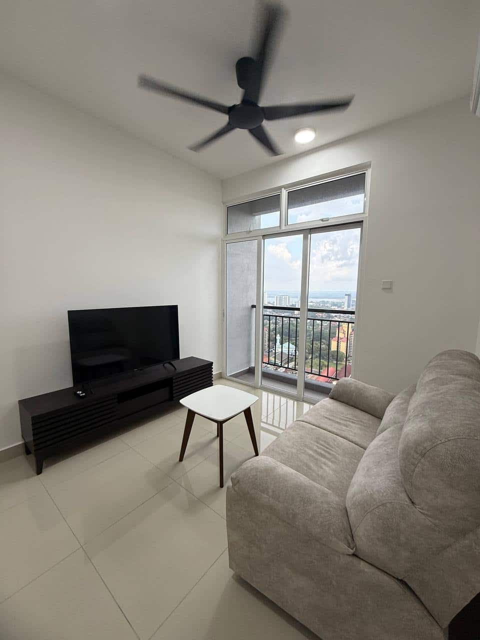 Condo Trellis Residences 1