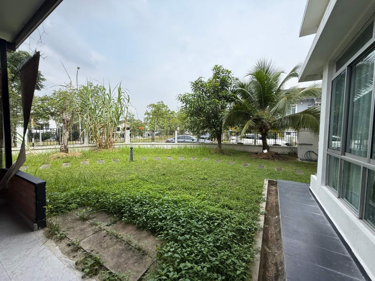 Double Storey Terrace House Horizon Hills 5