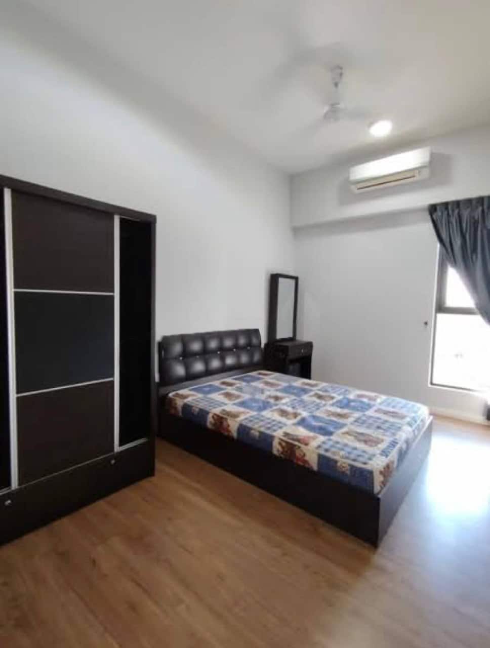 Apartment Senibong Cove 4