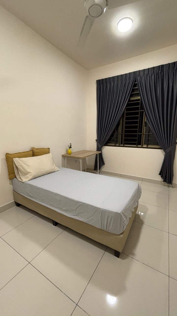 Double Storey Terrace Taman Mutiara Rini 5