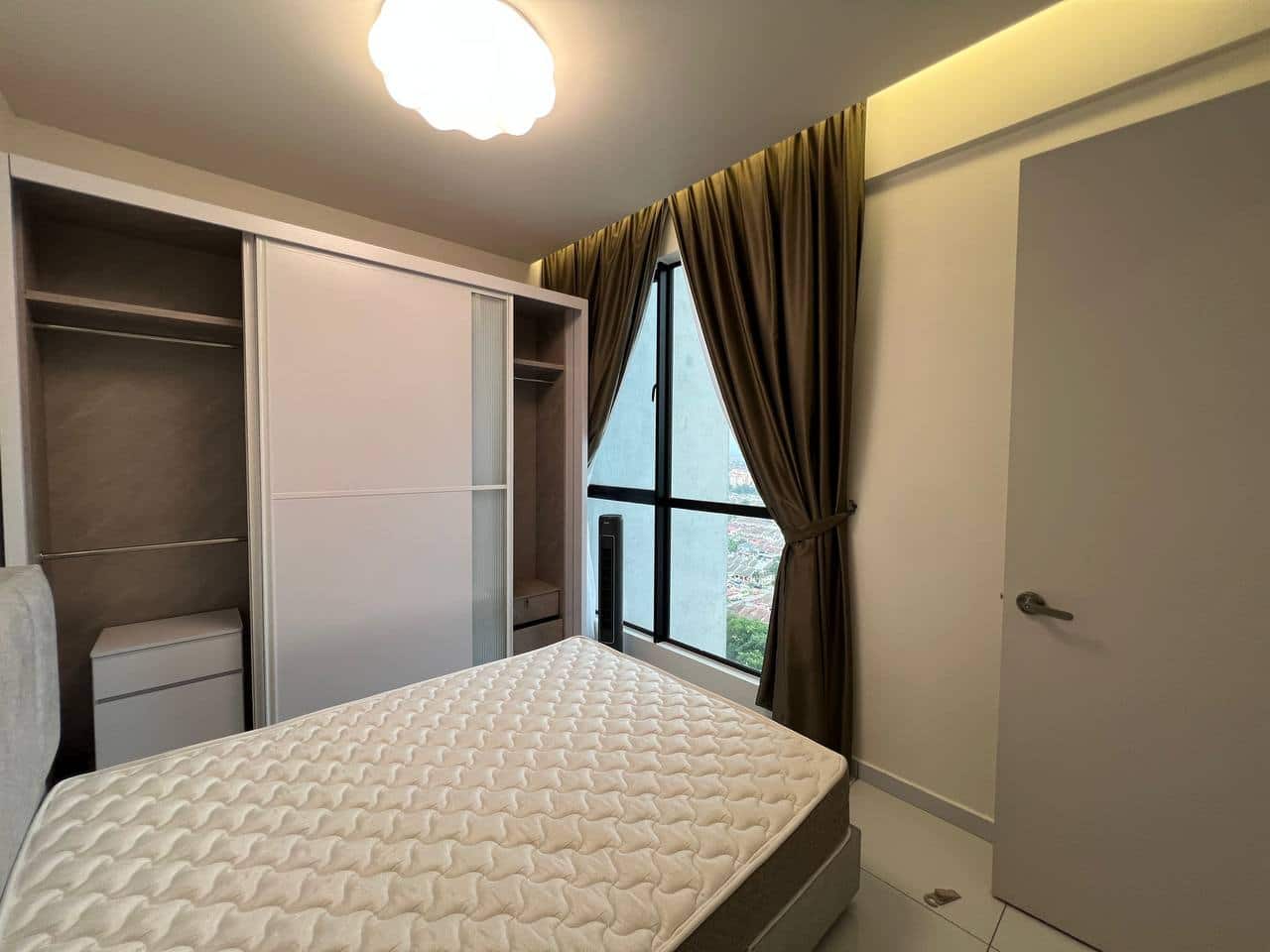 Condo Bukit Indah 5