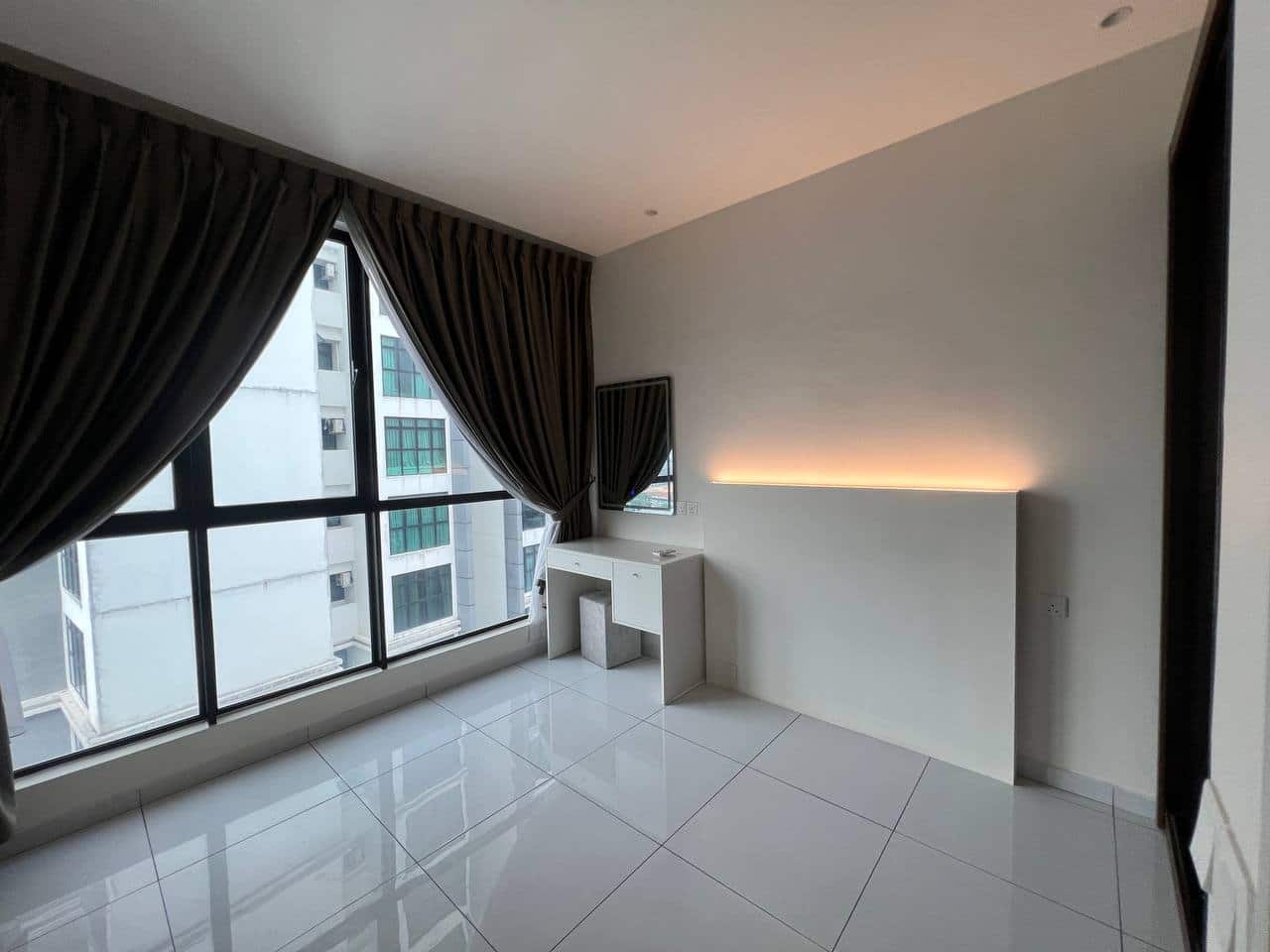 Condo Bukit Indah 4