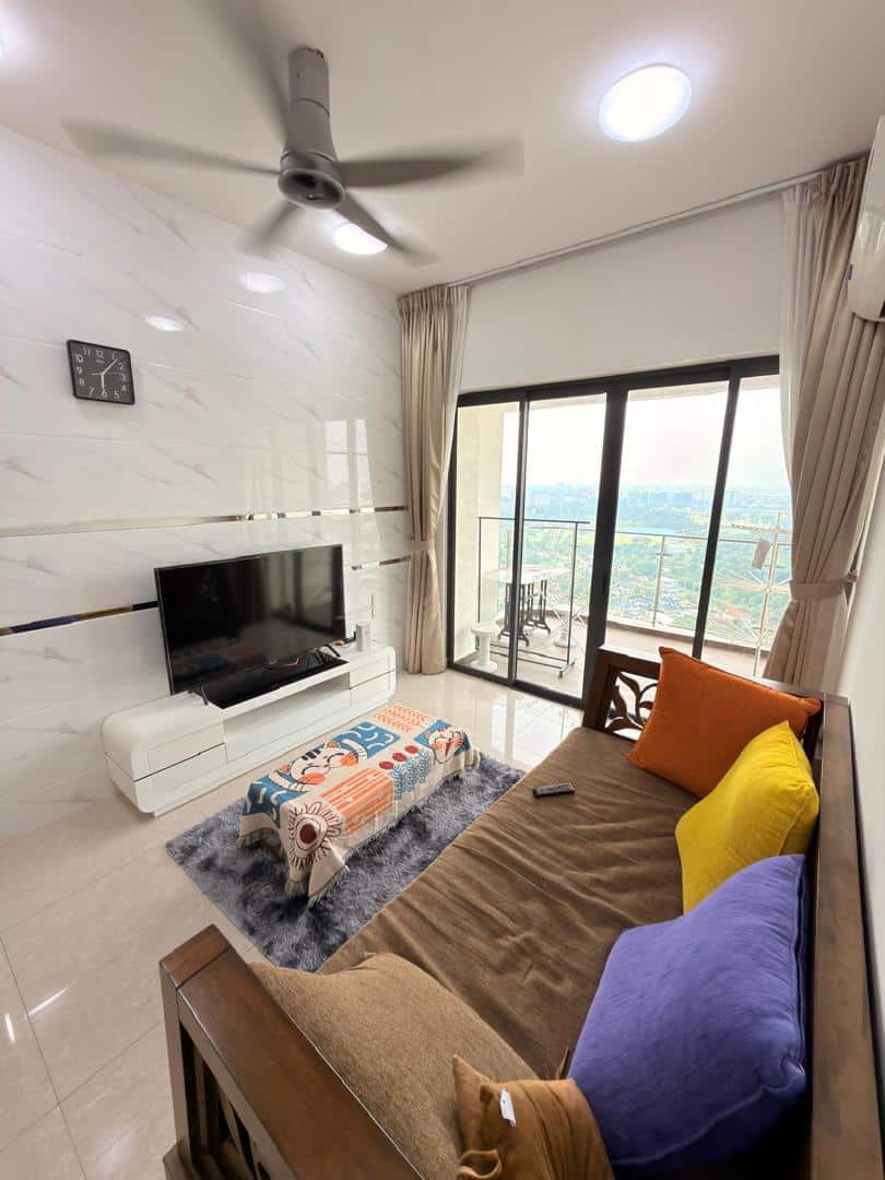 Condo Amberside Country Garden Danga Bay 2