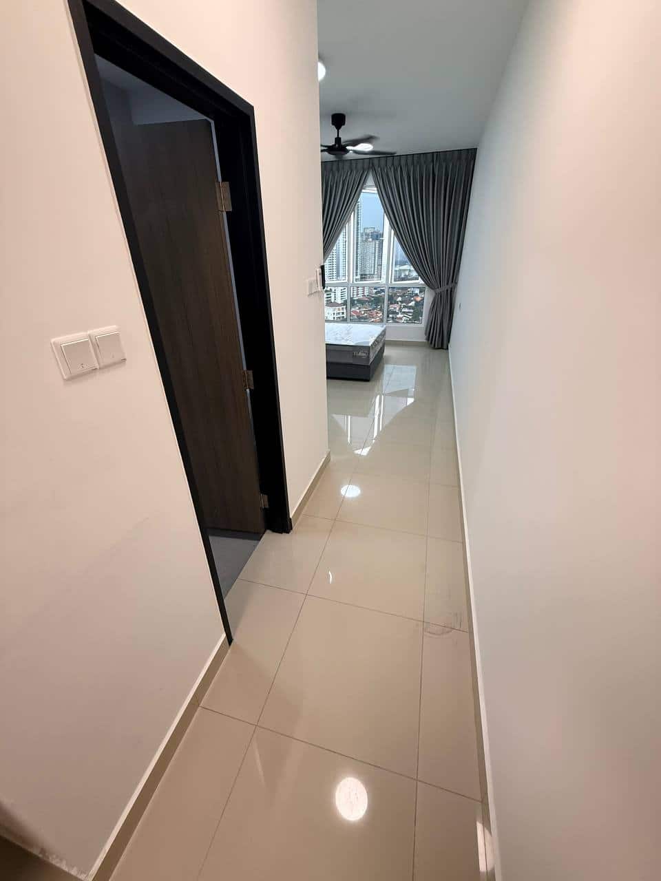 Condo Trellis Residence 5
