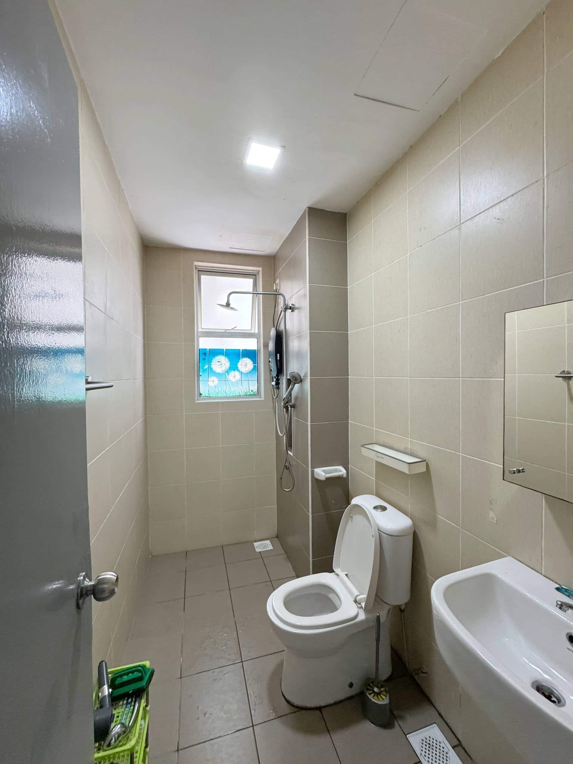 Condominium Tampoi 8