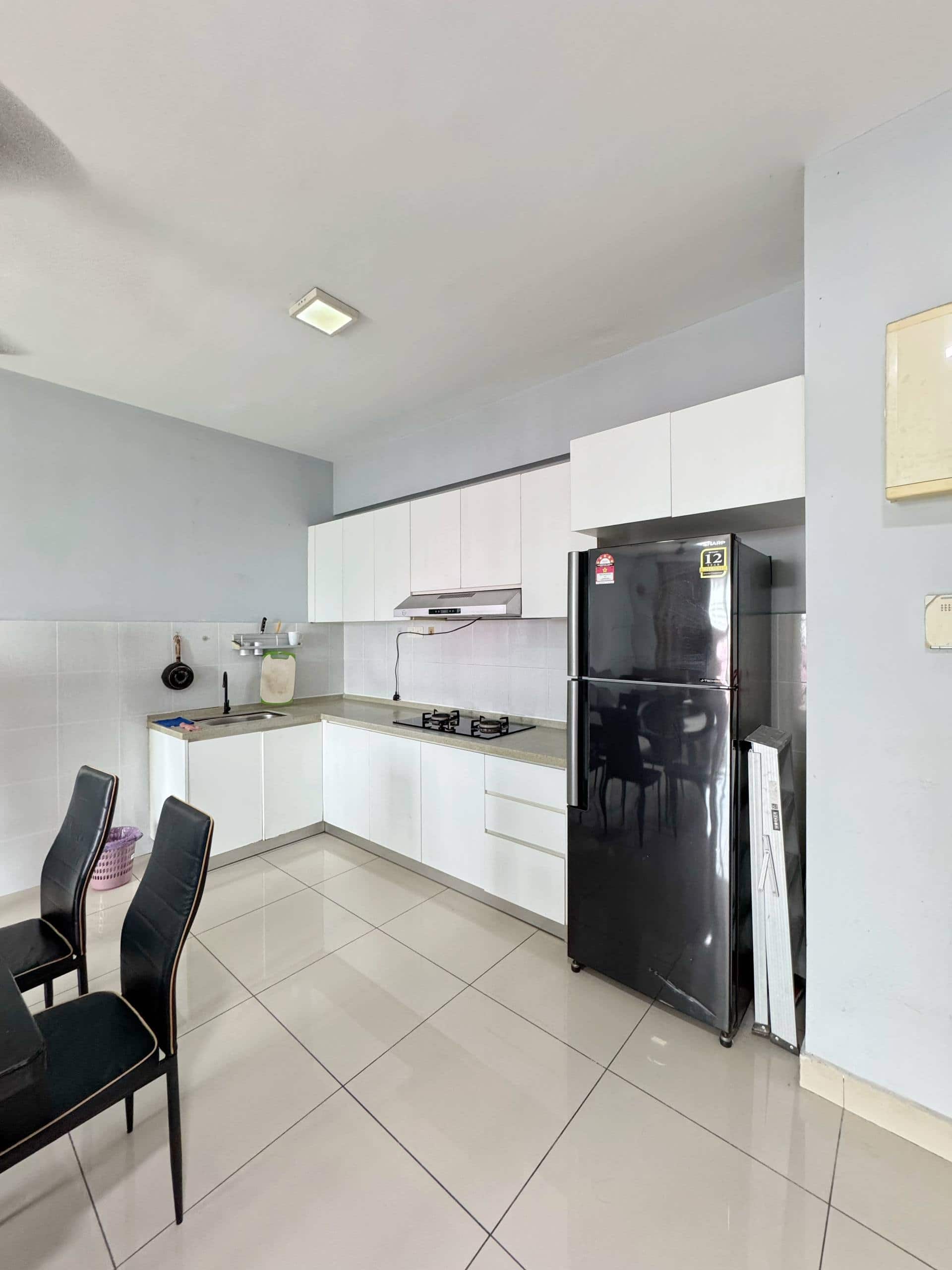 Condominium Tampoi 2