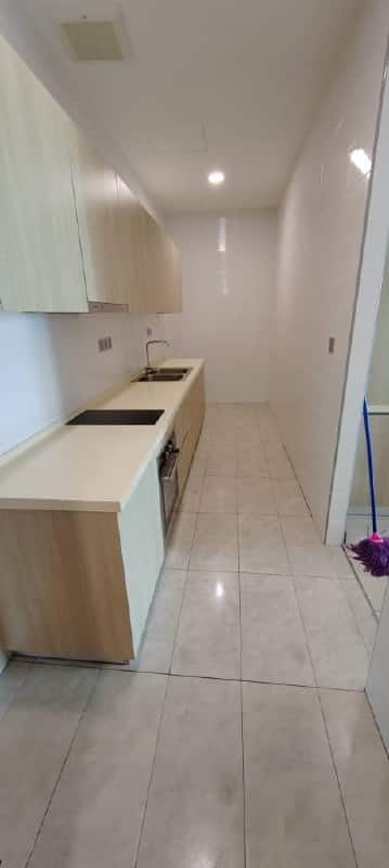 Condo JB Town/CIQ 6