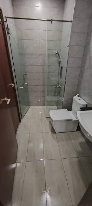 Condo JB Town/CIQ 7