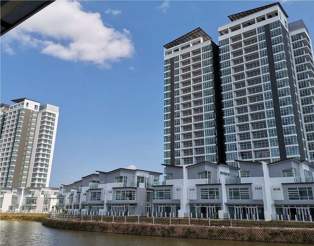 Apartment Seri Austin Jaya Putra 2