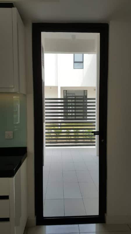 Double Storey Terrace Avira Medini 3