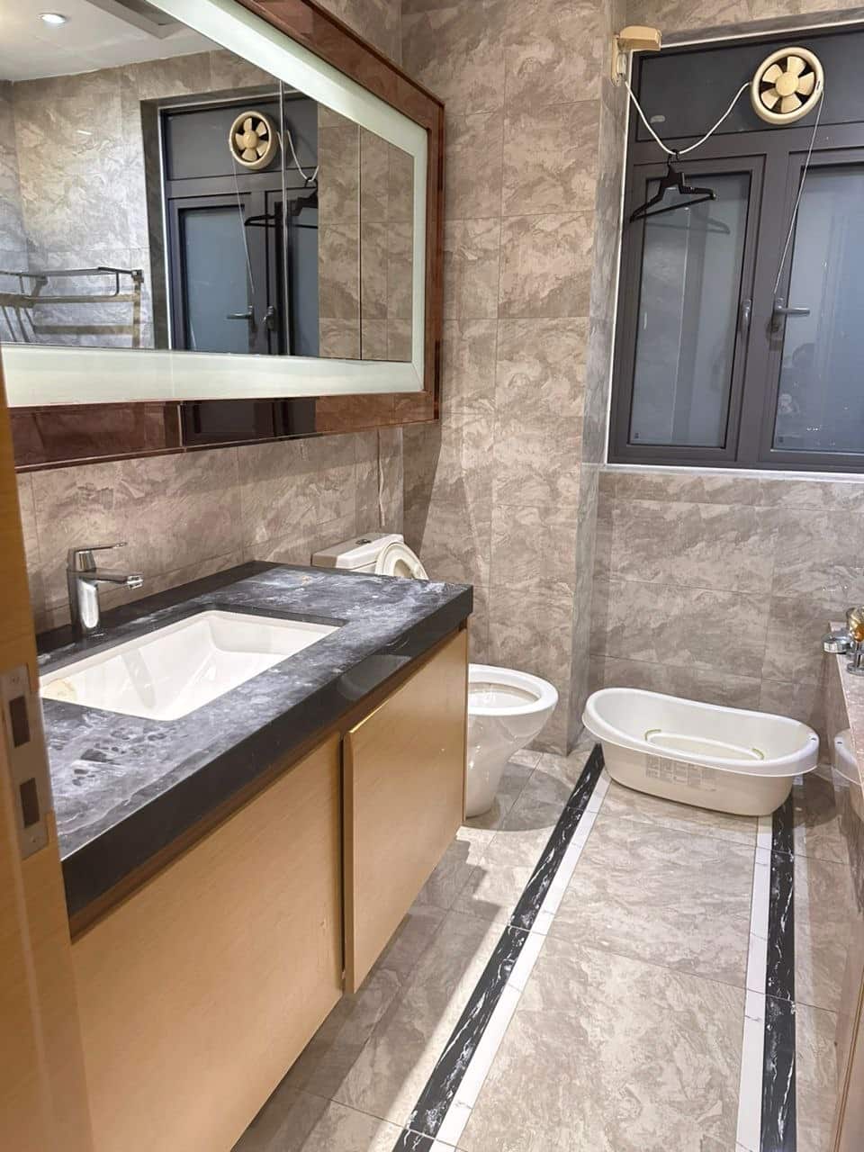 Condo R&F Princess Cove 8