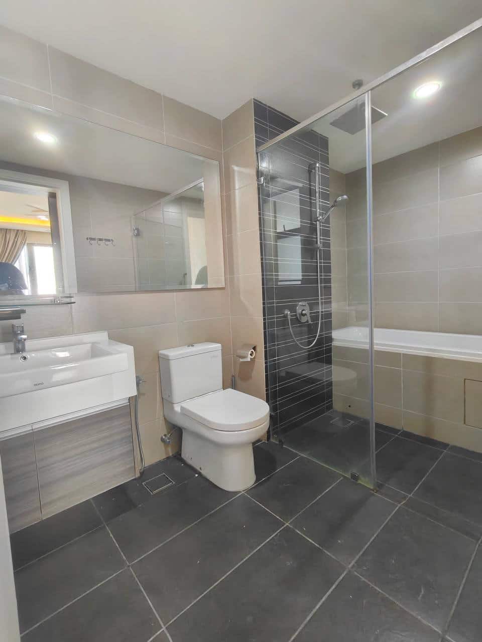 Condo Puteri Habour 6