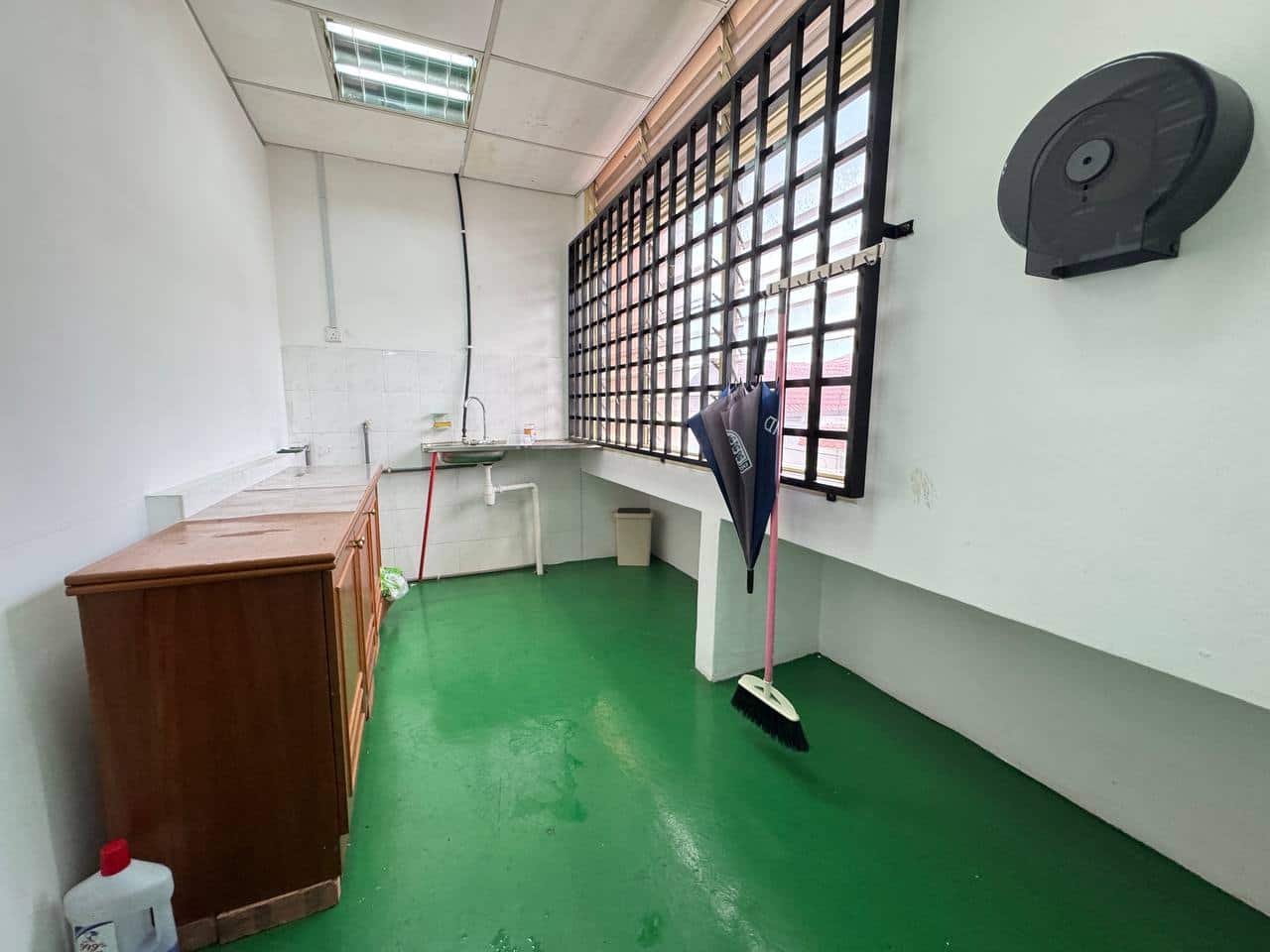 Office Taman Molek 7