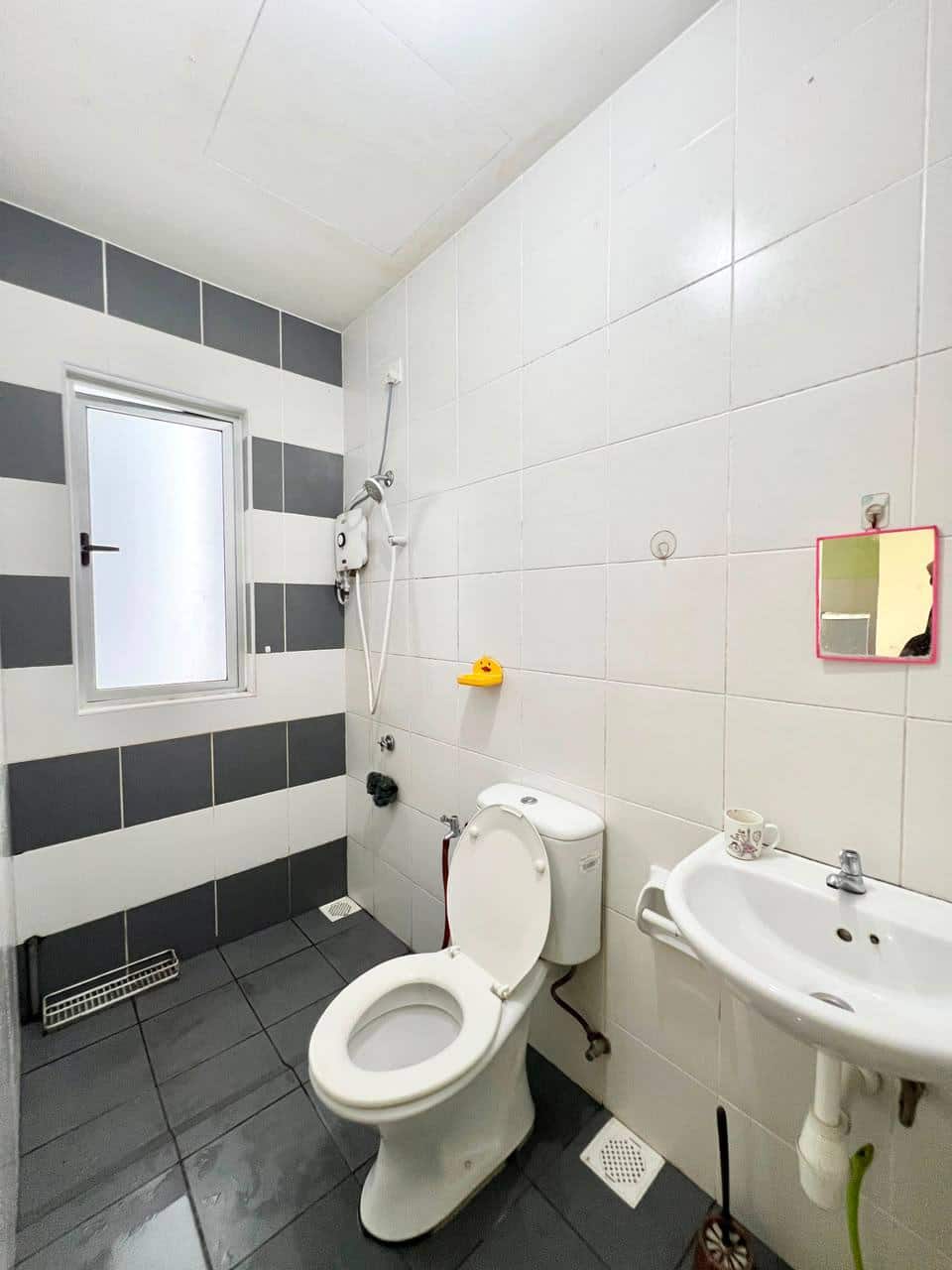 Condominium Seri Austin 4