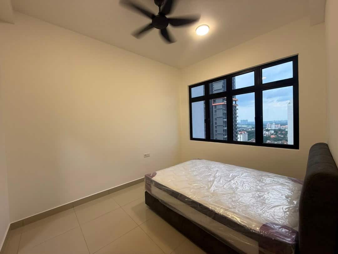 Condo Meldrum Heights Residence 1