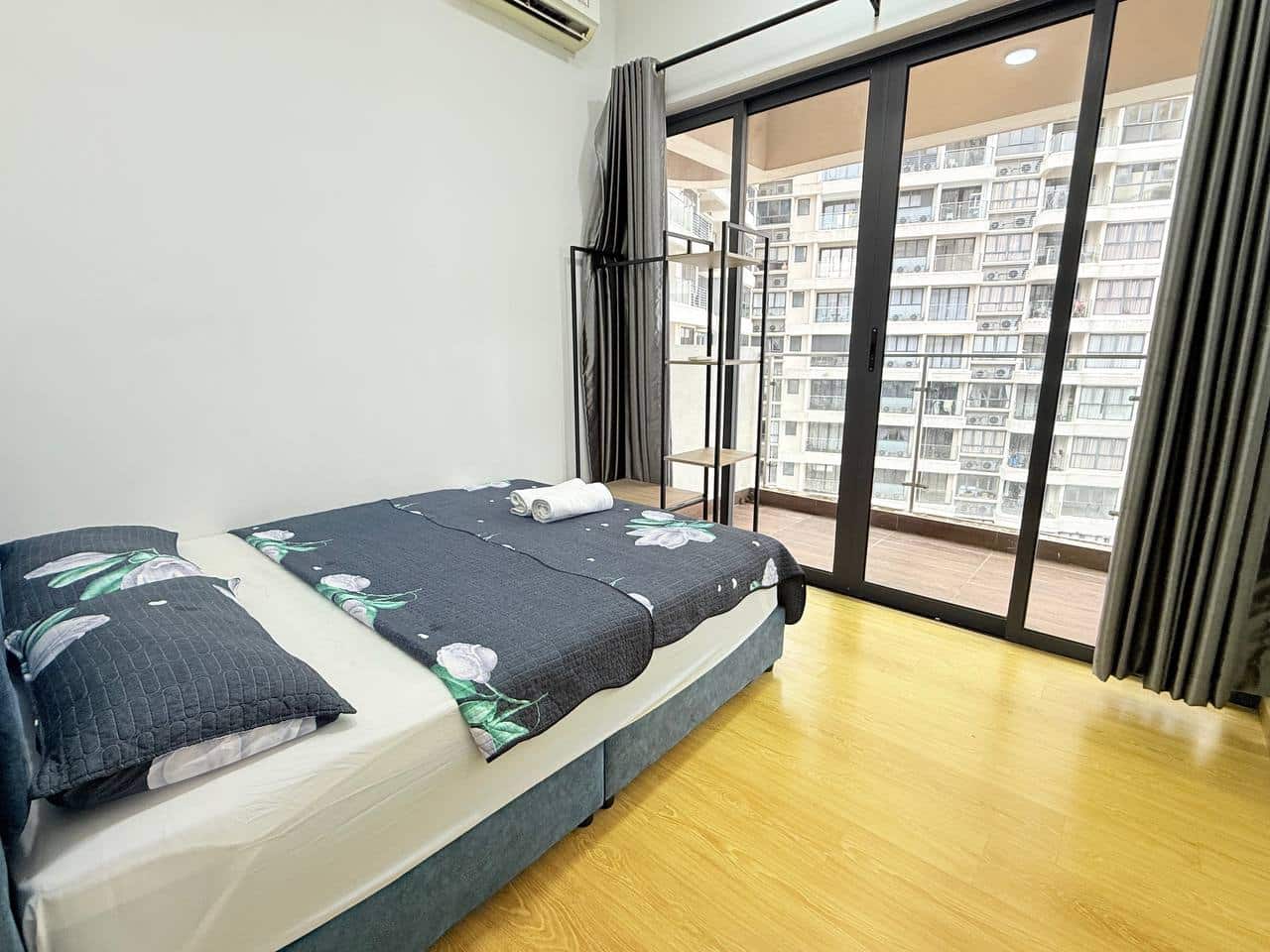Condominium Bay Laurel @ Country Garden Danga Bay 4