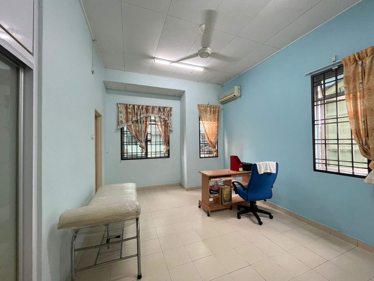 Double Storey Terrace (End Lot) Taman Pulai Jaya 3