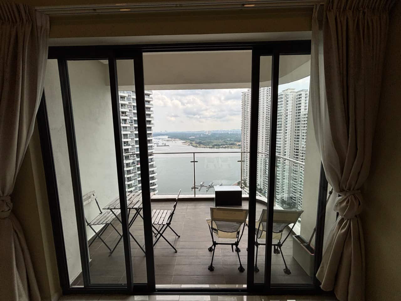 Condominium Baypoint Country Garden 2