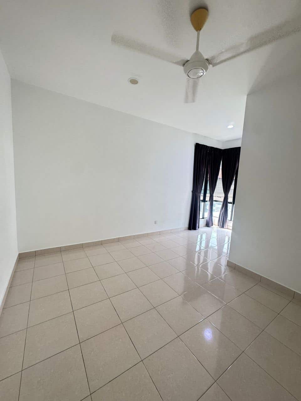 Double Storey Terrace House Austin Duta 2 6