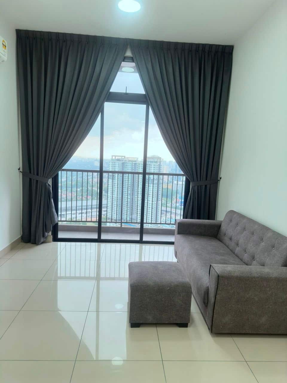 Condominium Twin Tower Residence 2