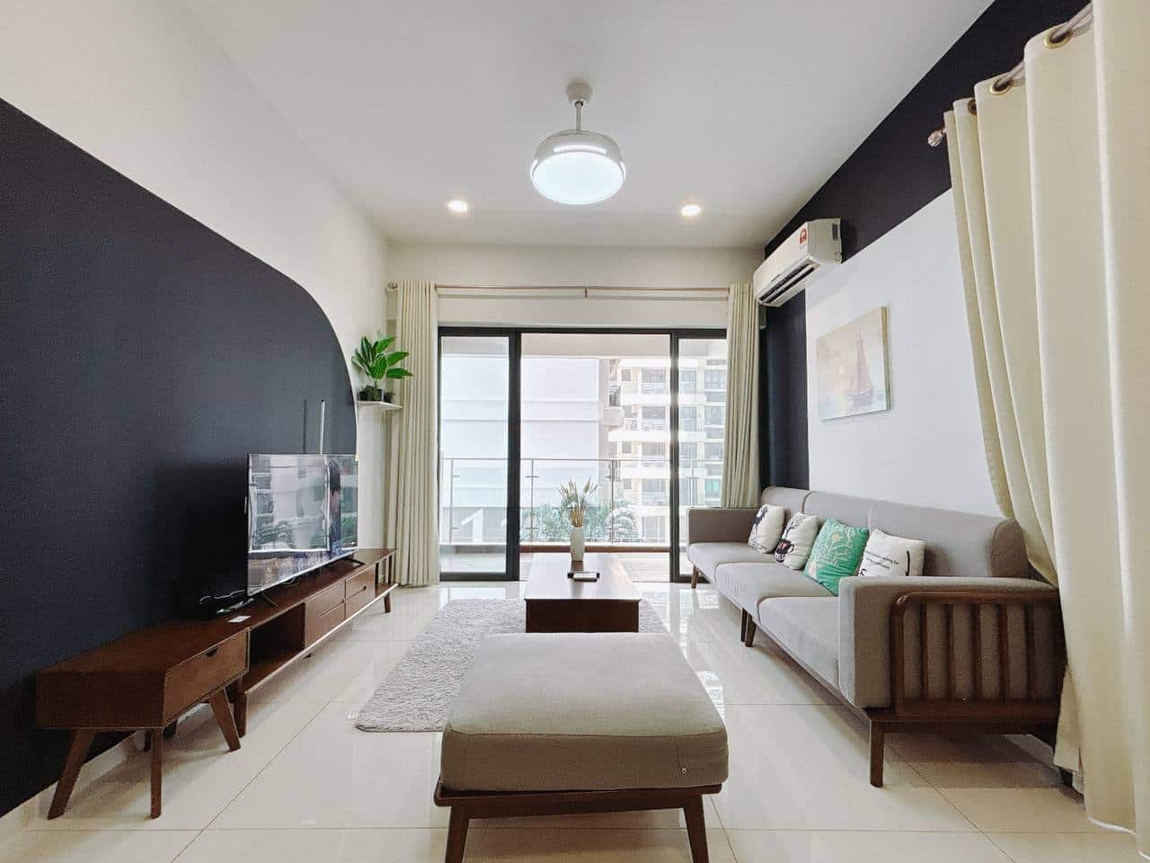 Condominium Country Garden Danga Bay 2