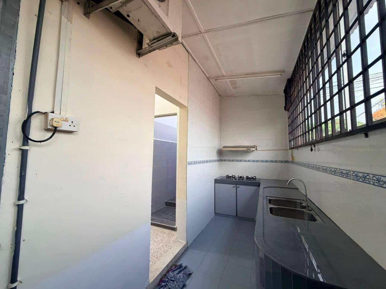 Single Storey Endlot Jalan Bentara Tun Aminah Skudai 11