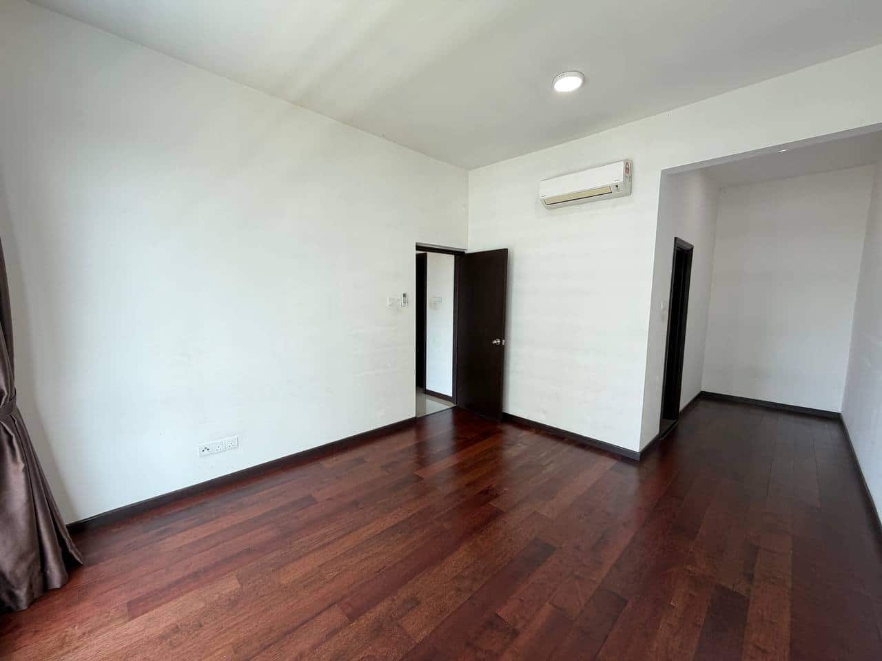 Apartment Molek Regency 5